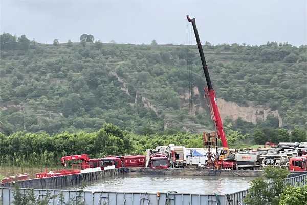 铜川分公司小庄矿XZ40307-01L井压裂工程顺利完工-1.jpg