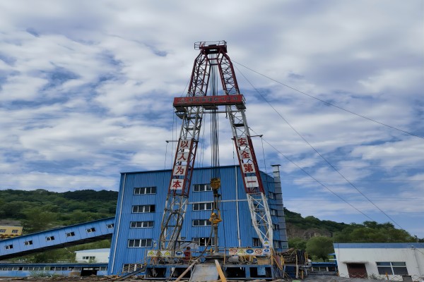 铜川分公司玉华排水及供水孔项目顺利竣工-1.jpg